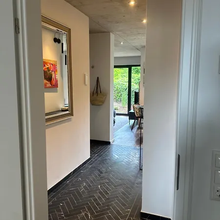 Eifelquartier L2 アパート